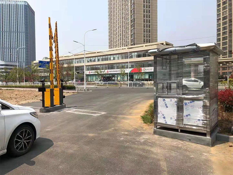 X1栅栏道闸现场案例